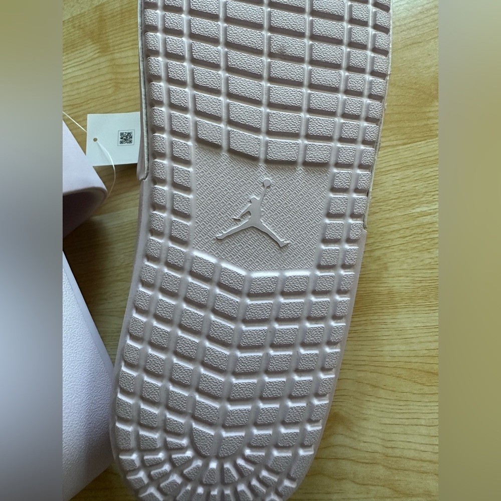 Nike Jordan Womens Nola Slide in Regal Pink - Size 12 NWT - Picture 10 of 16